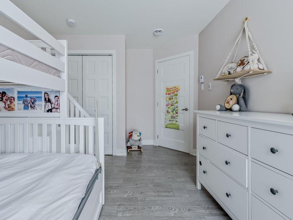 









307


Rue Ste-Catherine

, 202,
Saint-Constant,




QC
J5A0G1

