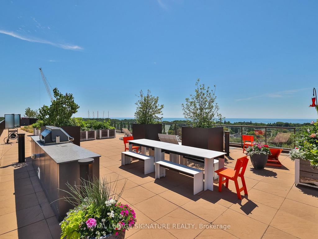 









1100


Kingston

Road, 216,
Toronto,




ON
M1N 1N4

