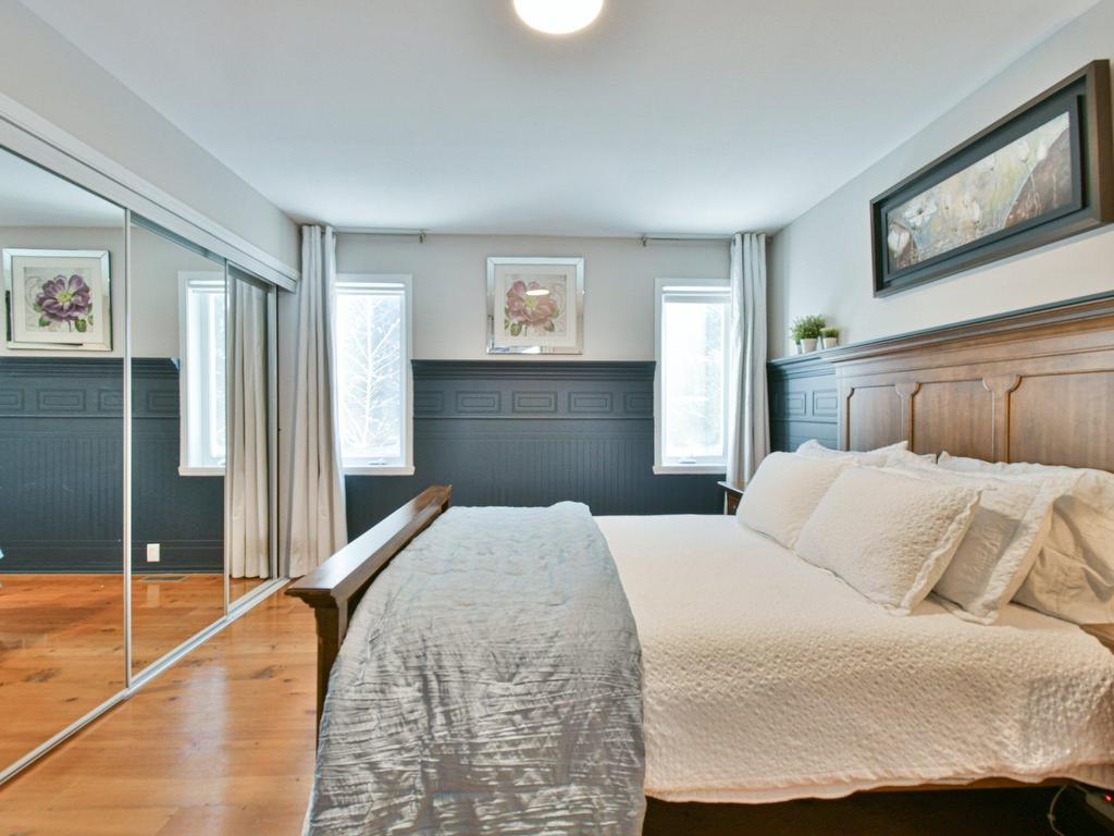 









104


Rue du Bonniebrook

,
Saint-Colomban,




QC
J5K1S1


