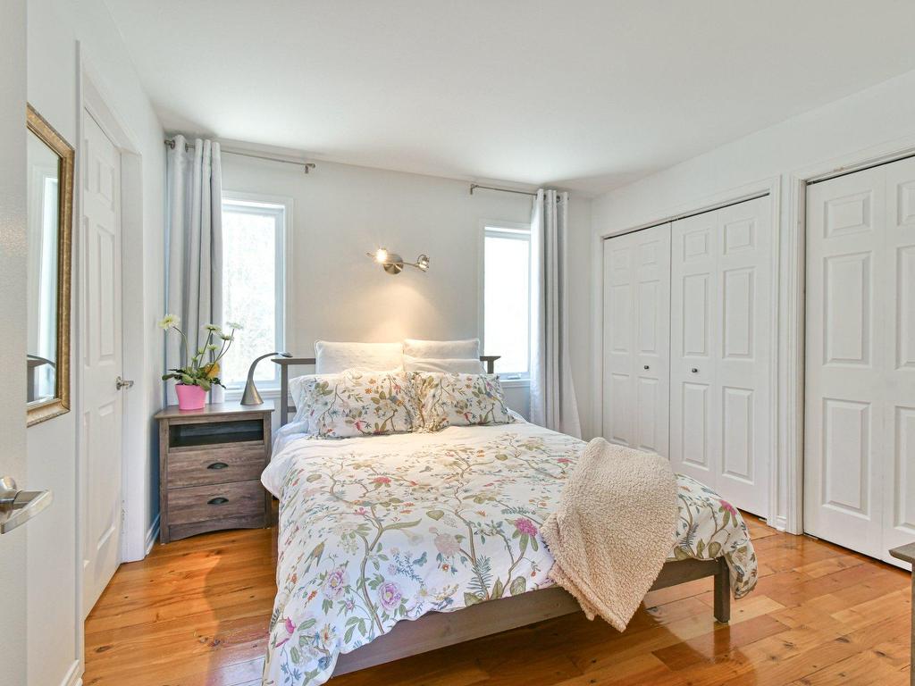 









104


Rue du Bonniebrook

,
Saint-Colomban,




QC
J5K1S1


