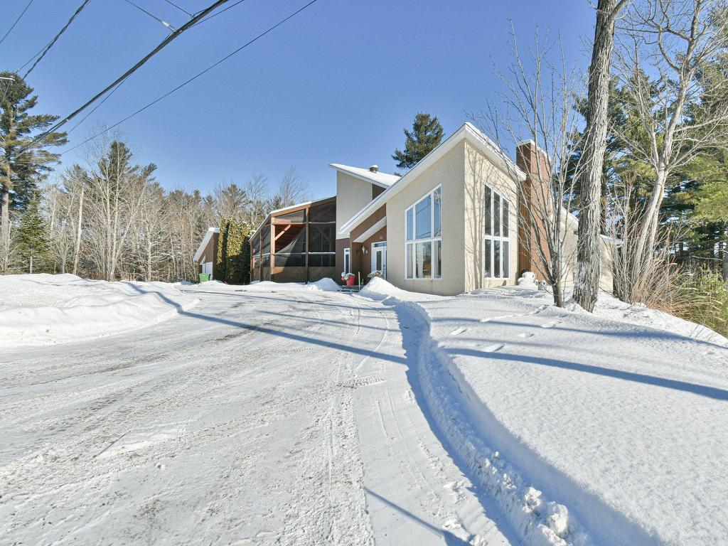 









104


Rue du Bonniebrook

,
Saint-Colomban,




QC
J5K1S1

