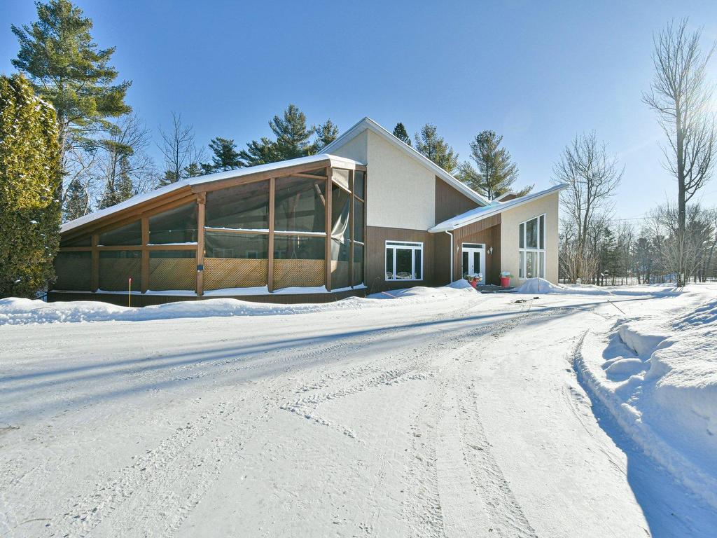 









104


Rue du Bonniebrook

,
Saint-Colomban,




QC
J5K1S1

