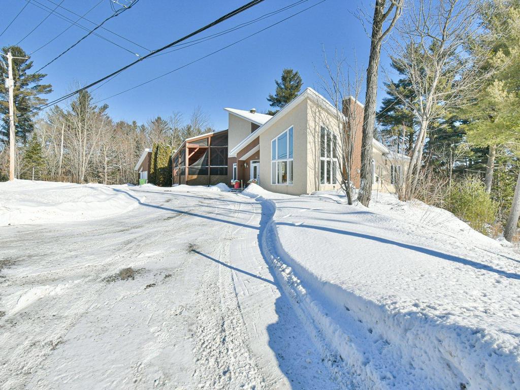 









104


Rue du Bonniebrook

,
Saint-Colomban,




QC
J5K1S1

