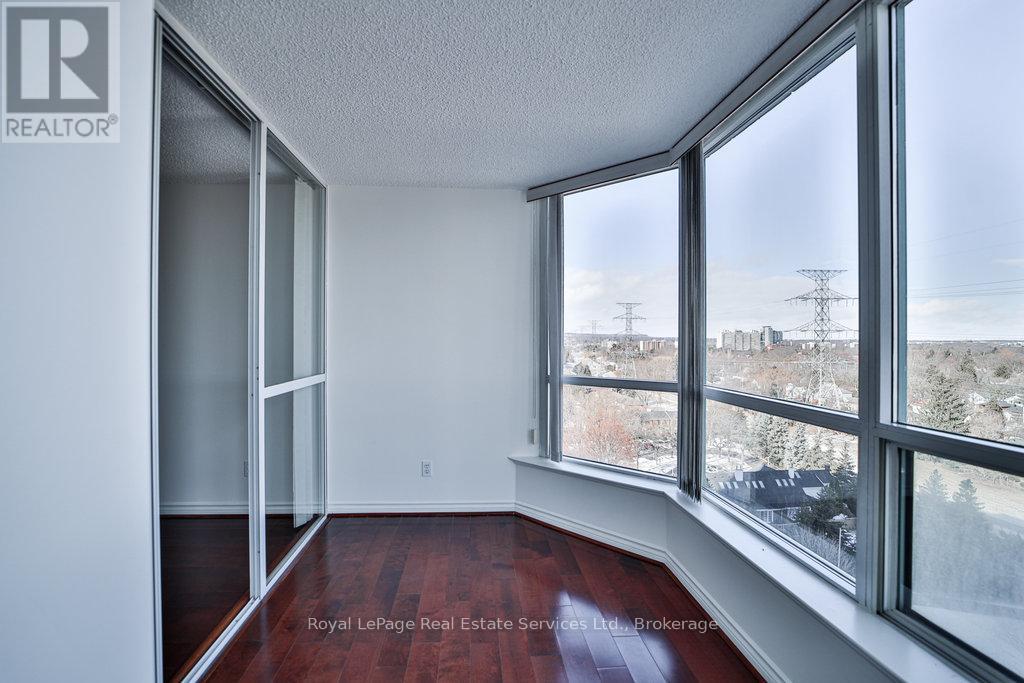 












1208 - 1276 MAPLE CROSSING BOULEVARD W

,
Burlington (Brant),




Ontario
L7S2J9

