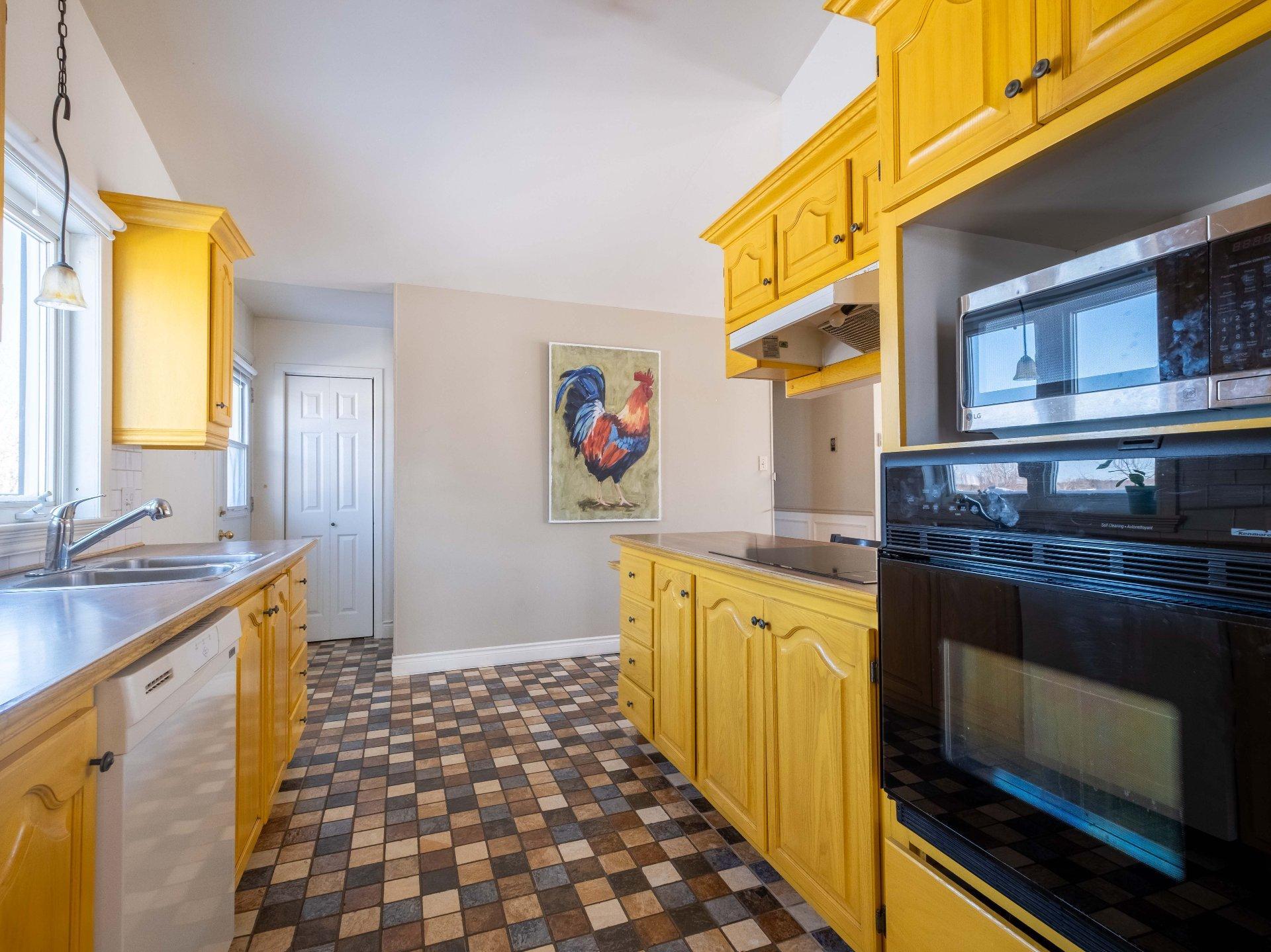 









320


Rg Sud

,
Sainte-Victoire-de-Sorel,




QC
J0G1T0

