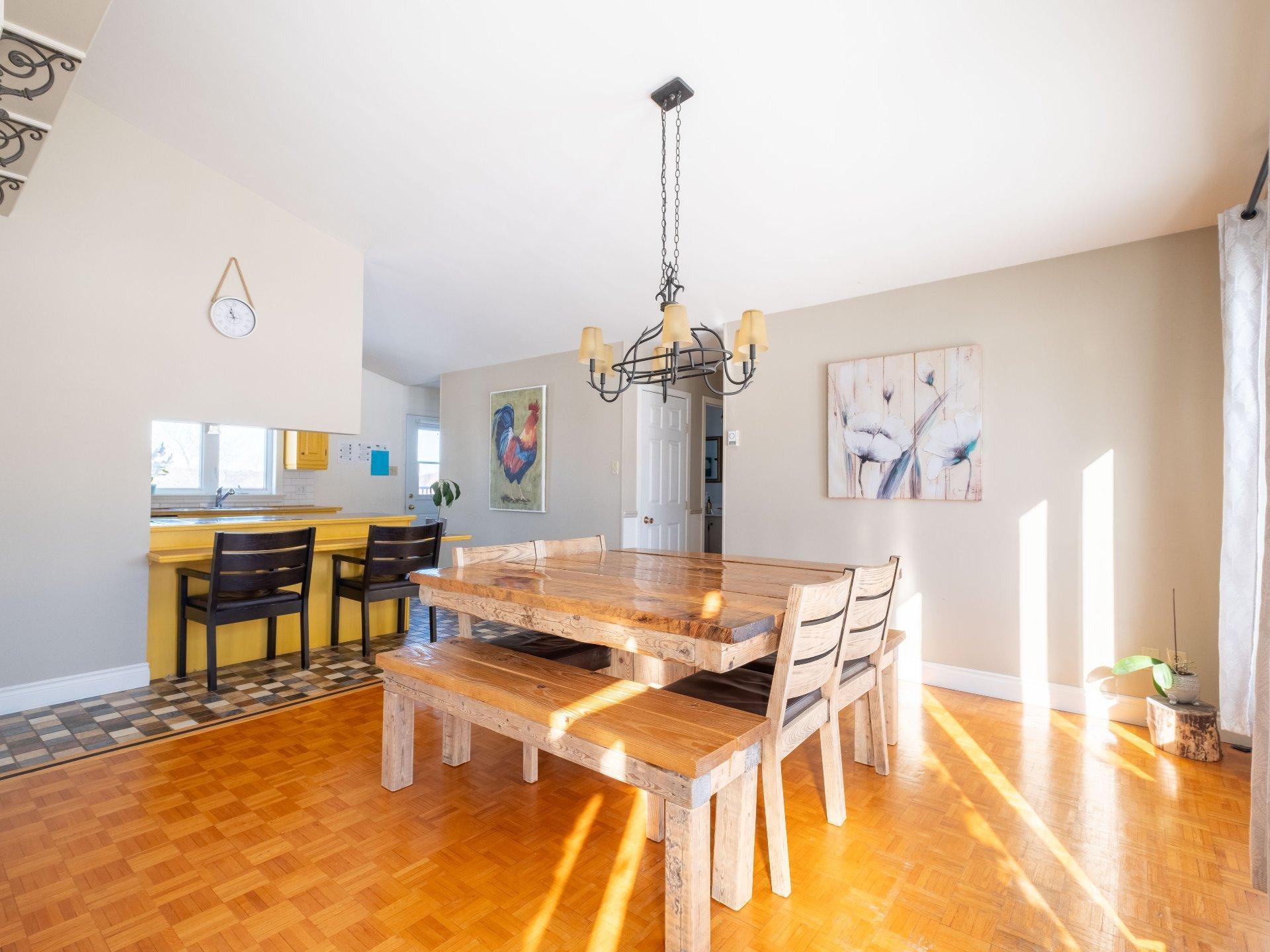 









320


Rg Sud

,
Sainte-Victoire-de-Sorel,




QC
J0G1T0

