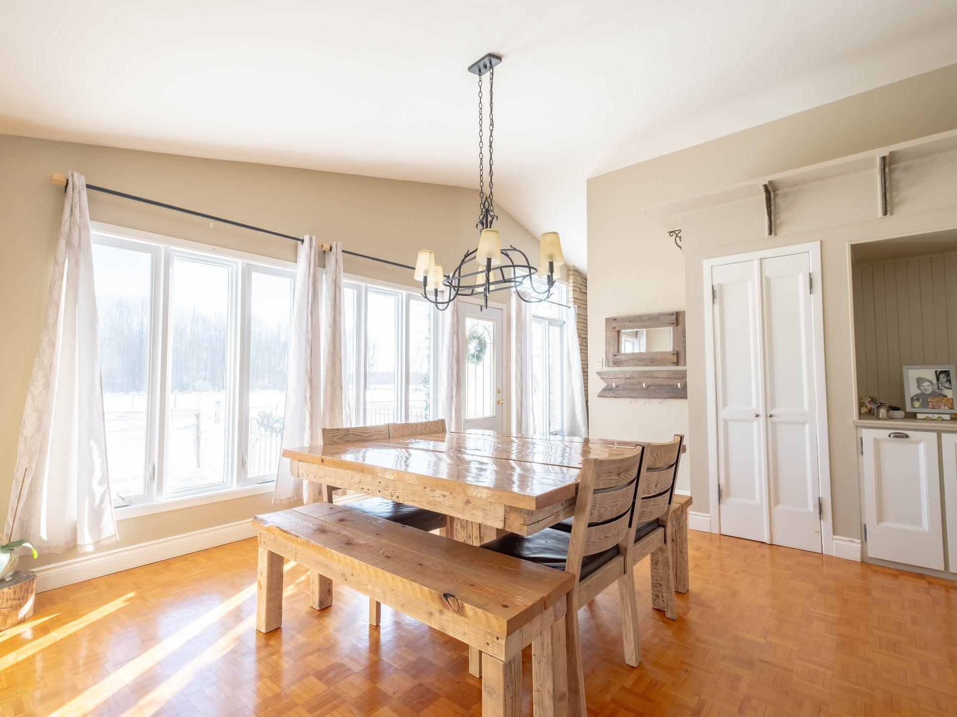 









320


Rg Sud

,
Sainte-Victoire-de-Sorel,




QC
J0G1T0

