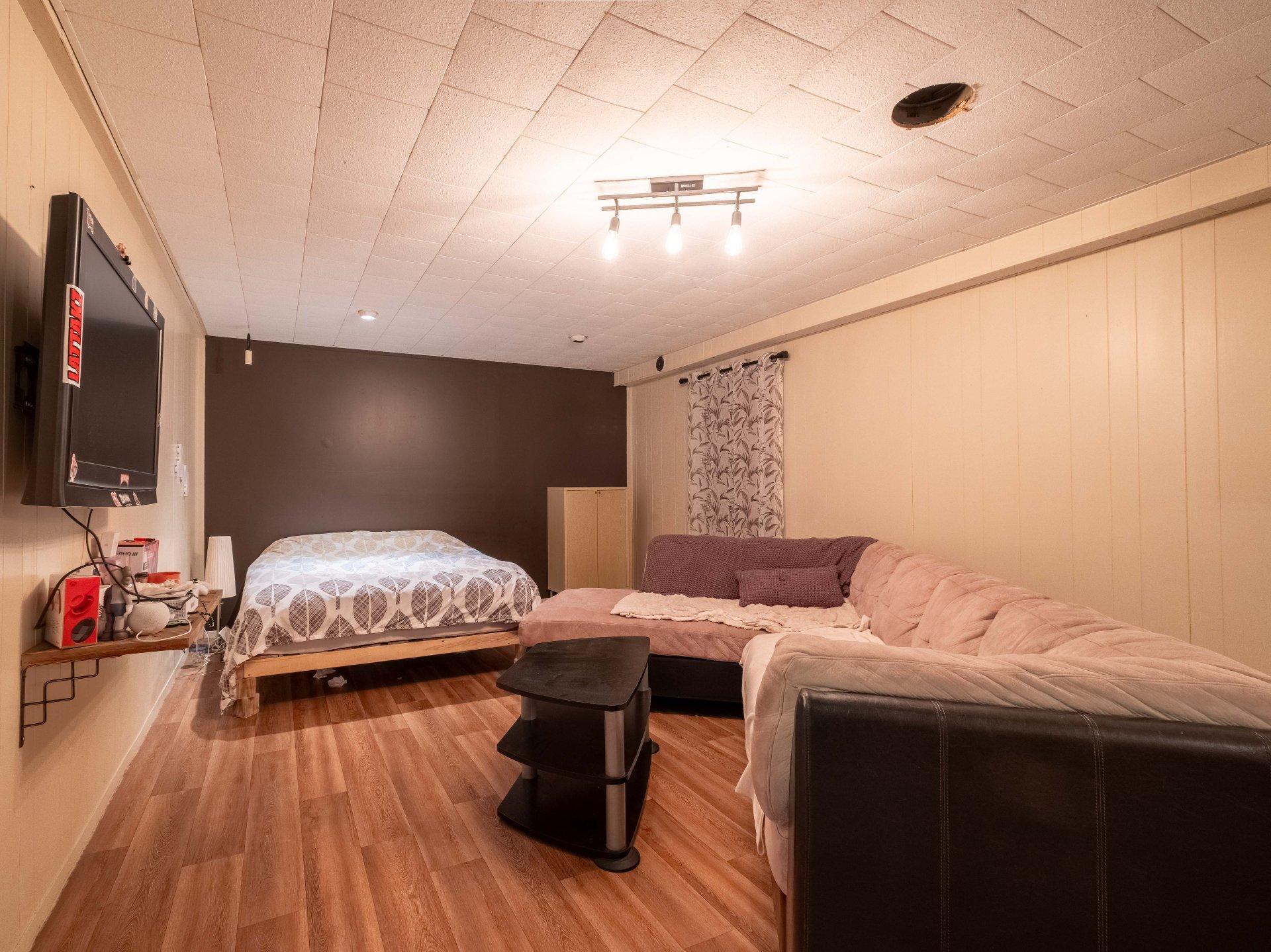 









320


Rg Sud

,
Sainte-Victoire-de-Sorel,




QC
J0G1T0

