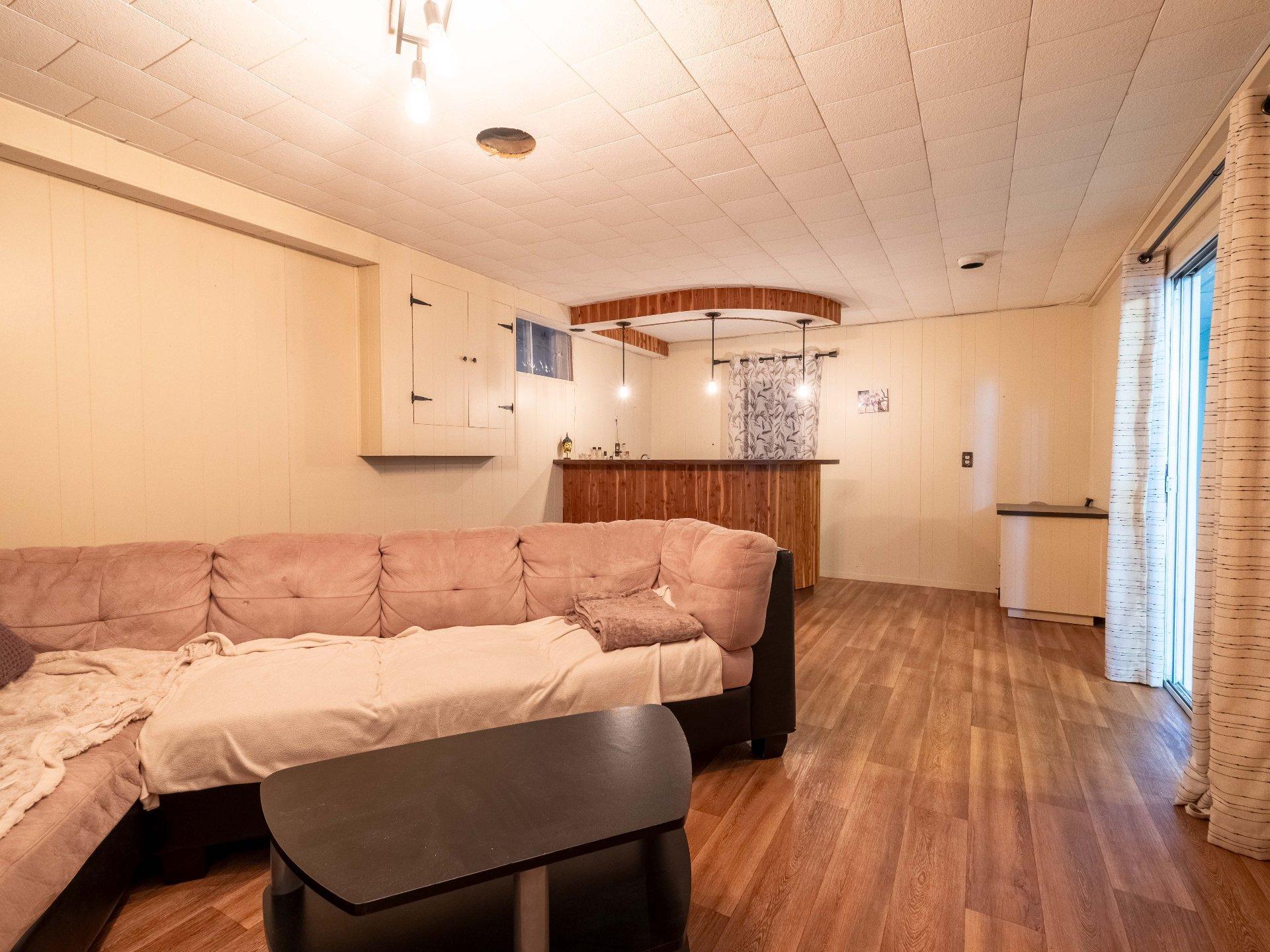 









320


Rg Sud

,
Sainte-Victoire-de-Sorel,




QC
J0G1T0

