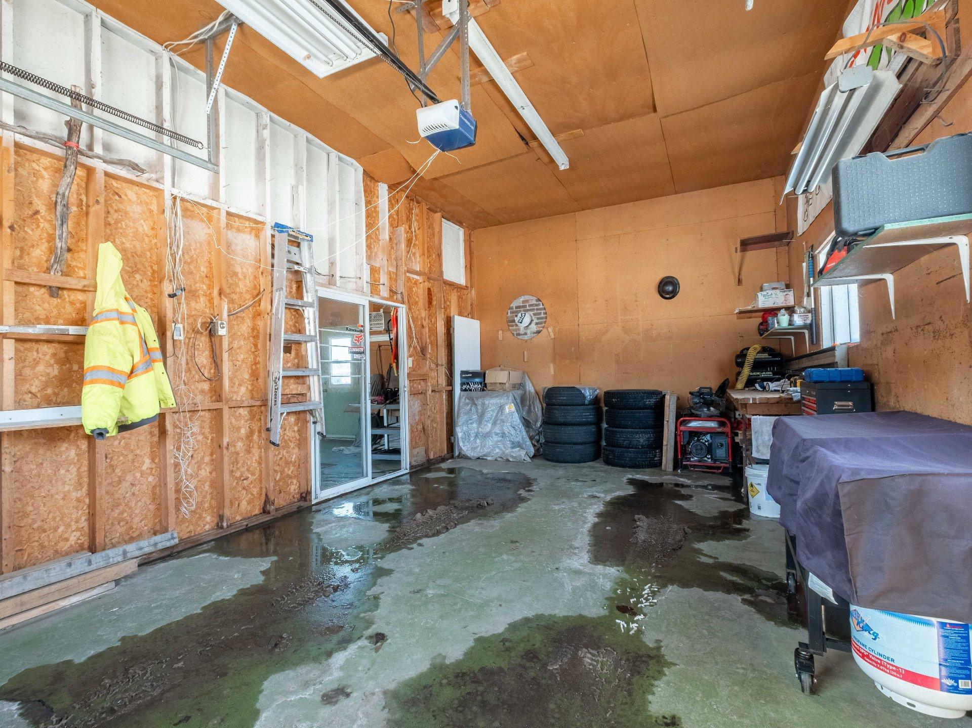 









320


Rg Sud

,
Sainte-Victoire-de-Sorel,




QC
J0G1T0

