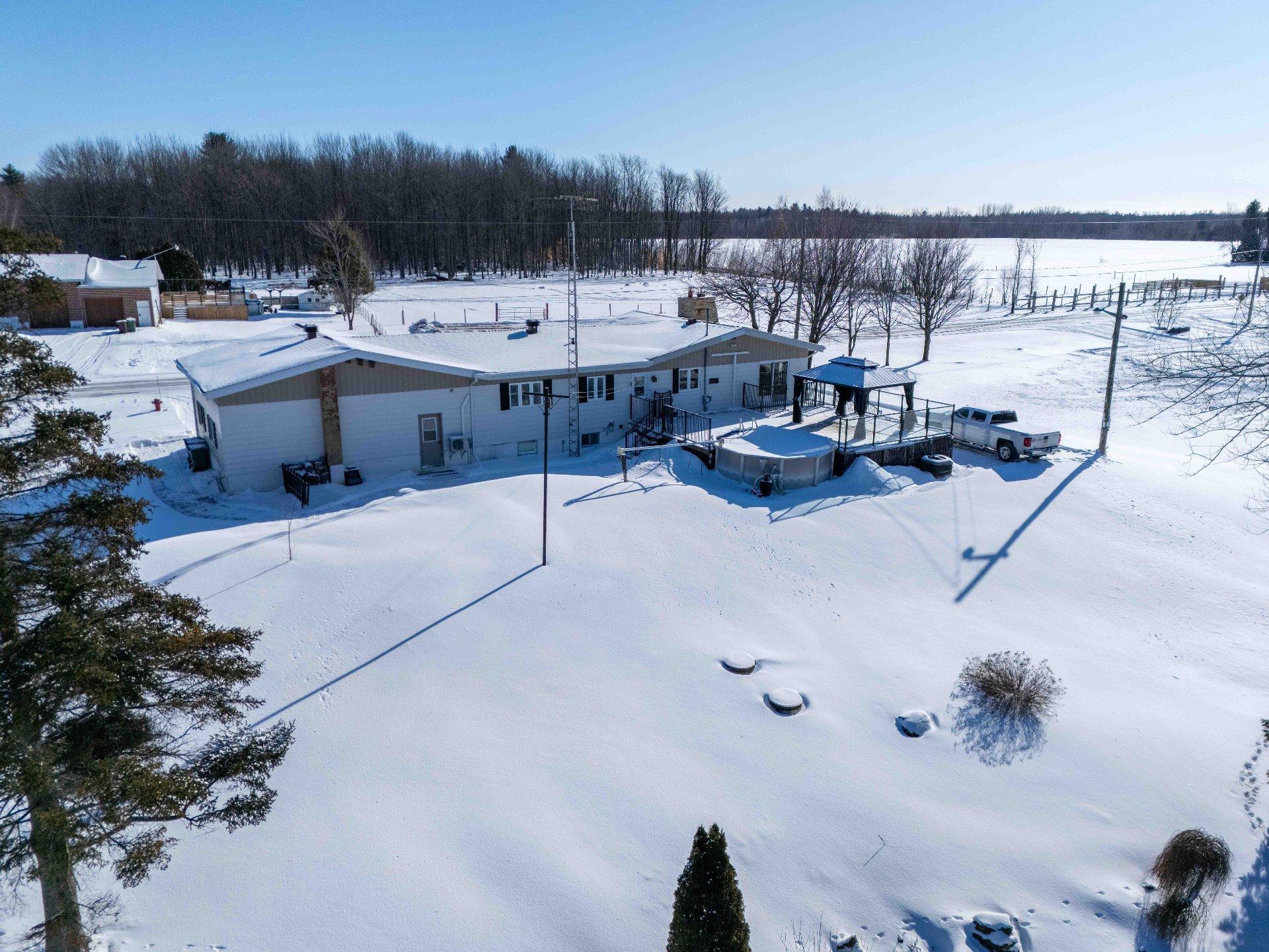









320


Rg Sud

,
Sainte-Victoire-de-Sorel,




QC
J0G1T0

