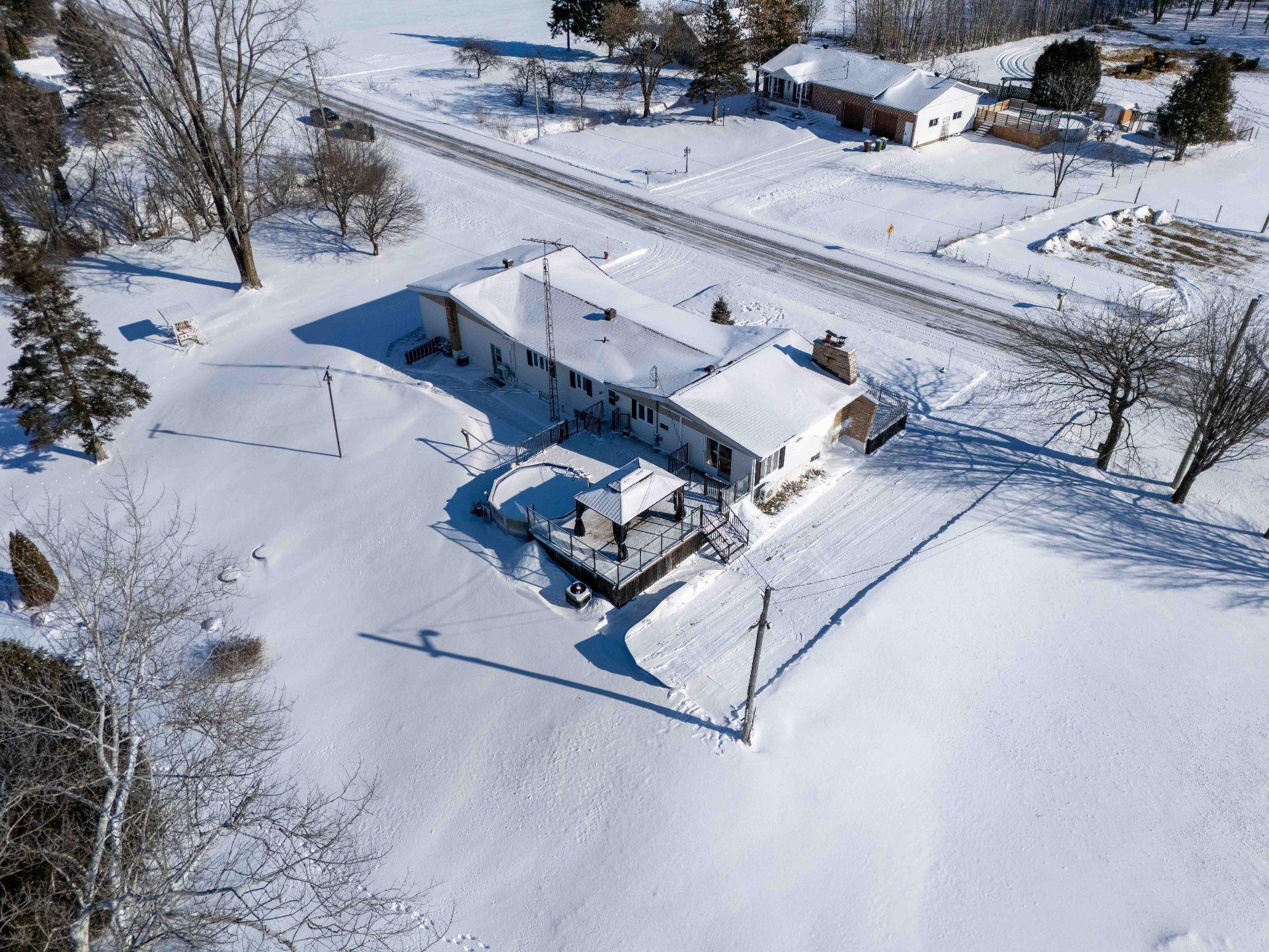 









320


Rg Sud

,
Sainte-Victoire-de-Sorel,




QC
J0G1T0

