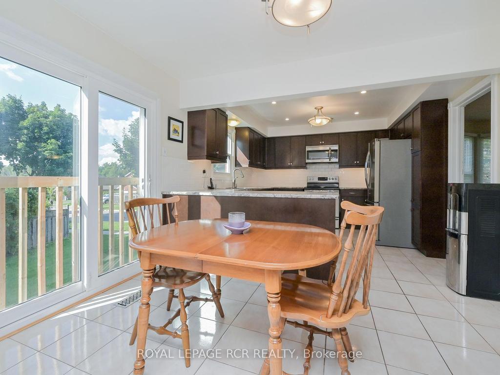 









202


Edenwood

Crescent,
Orangeville,




ON
L9W 4M9

