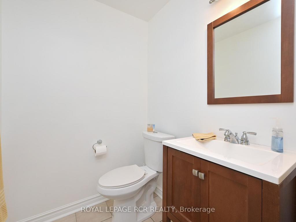 









202


Edenwood

Crescent,
Orangeville,




ON
L9W 4M9

