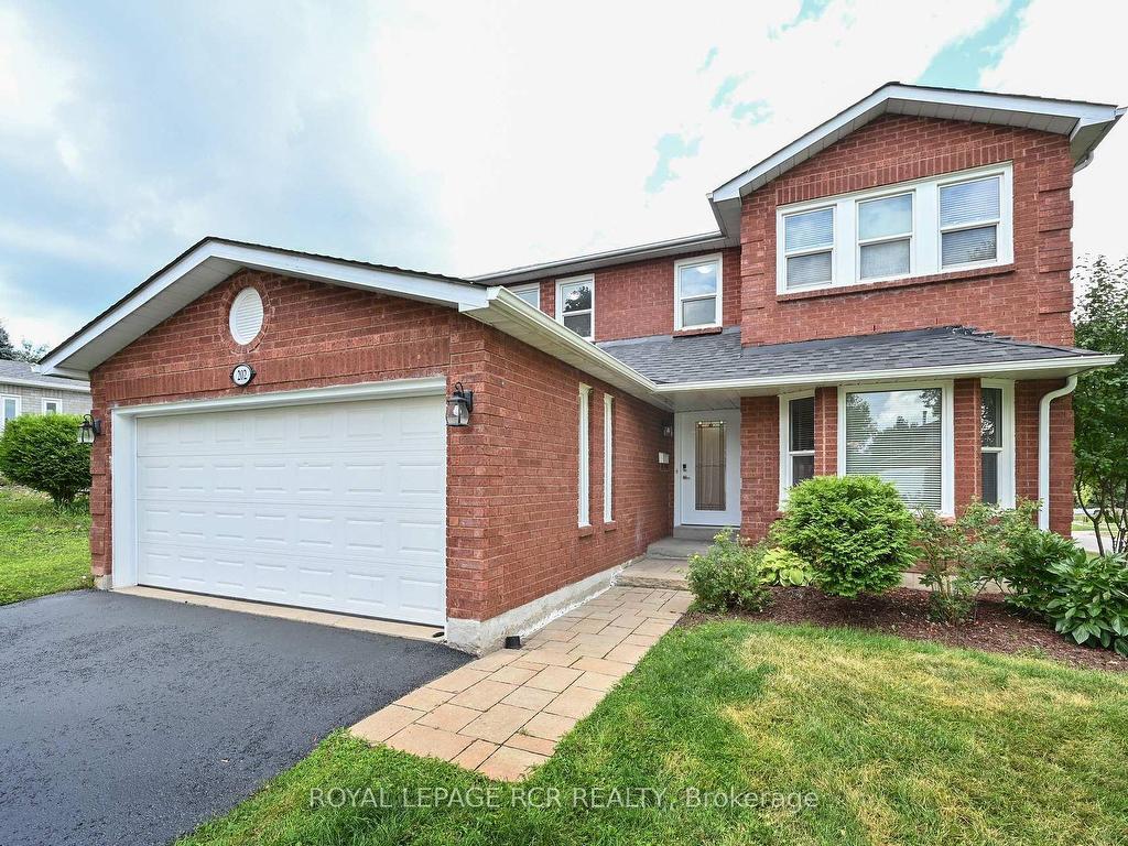 









202


Edenwood

Crescent,
Orangeville,




ON
L9W 4M9


