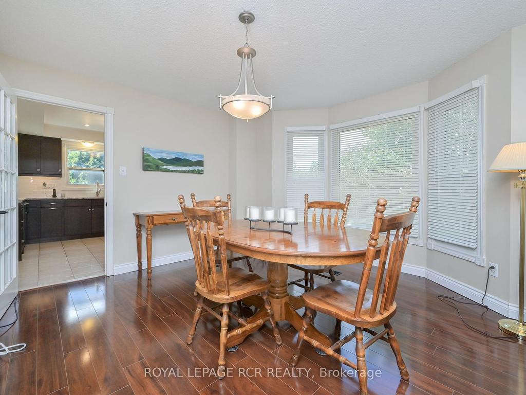 









202


Edenwood

Crescent,
Orangeville,




ON
L9W 4M9

