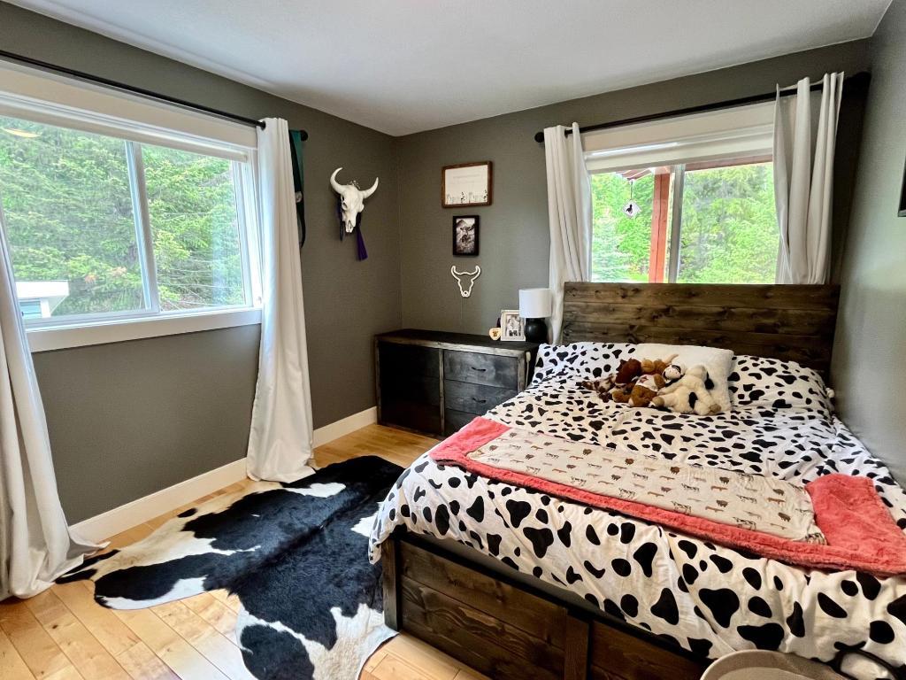 









185


DONNELLYS

Road,
Nakusp,




BC
V0G 1R1


