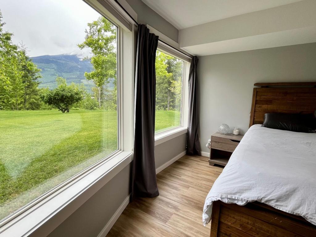 









185


DONNELLYS

Road,
Nakusp,




BC
V0G 1R1

