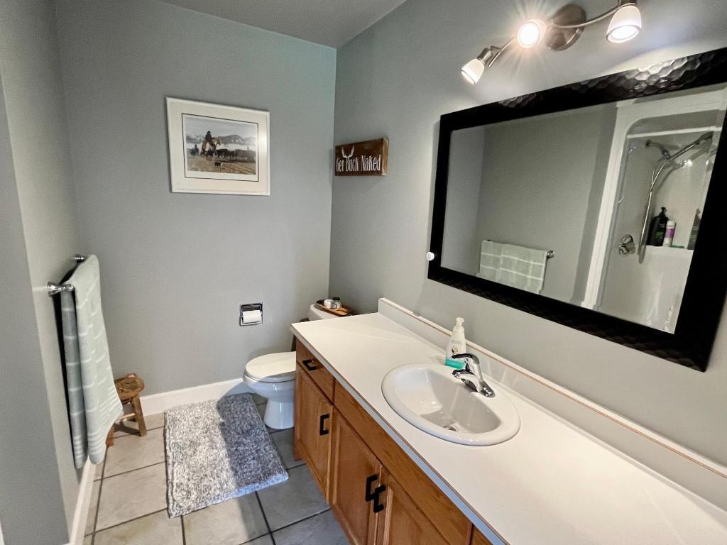 









185


DONNELLYS

Road,
Nakusp,




BC
V0G 1R1

