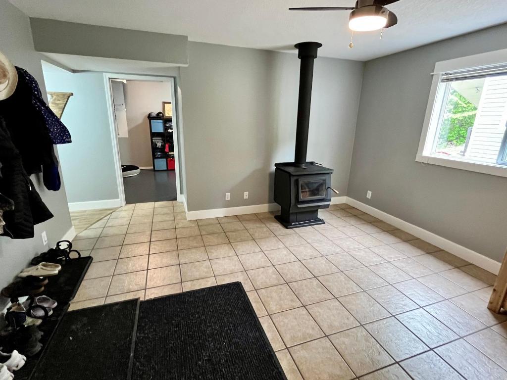 









185


DONNELLYS

Road,
Nakusp,




BC
V0G 1R1

