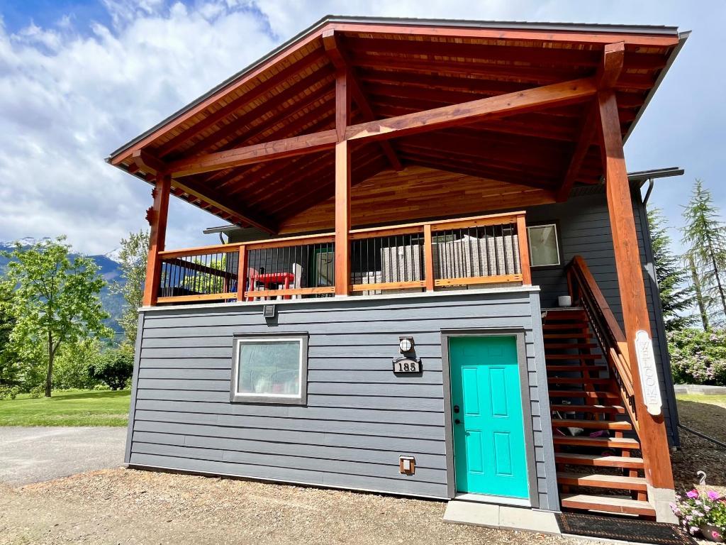 









185


DONNELLYS

Road,
Nakusp,




BC
V0G 1R1

