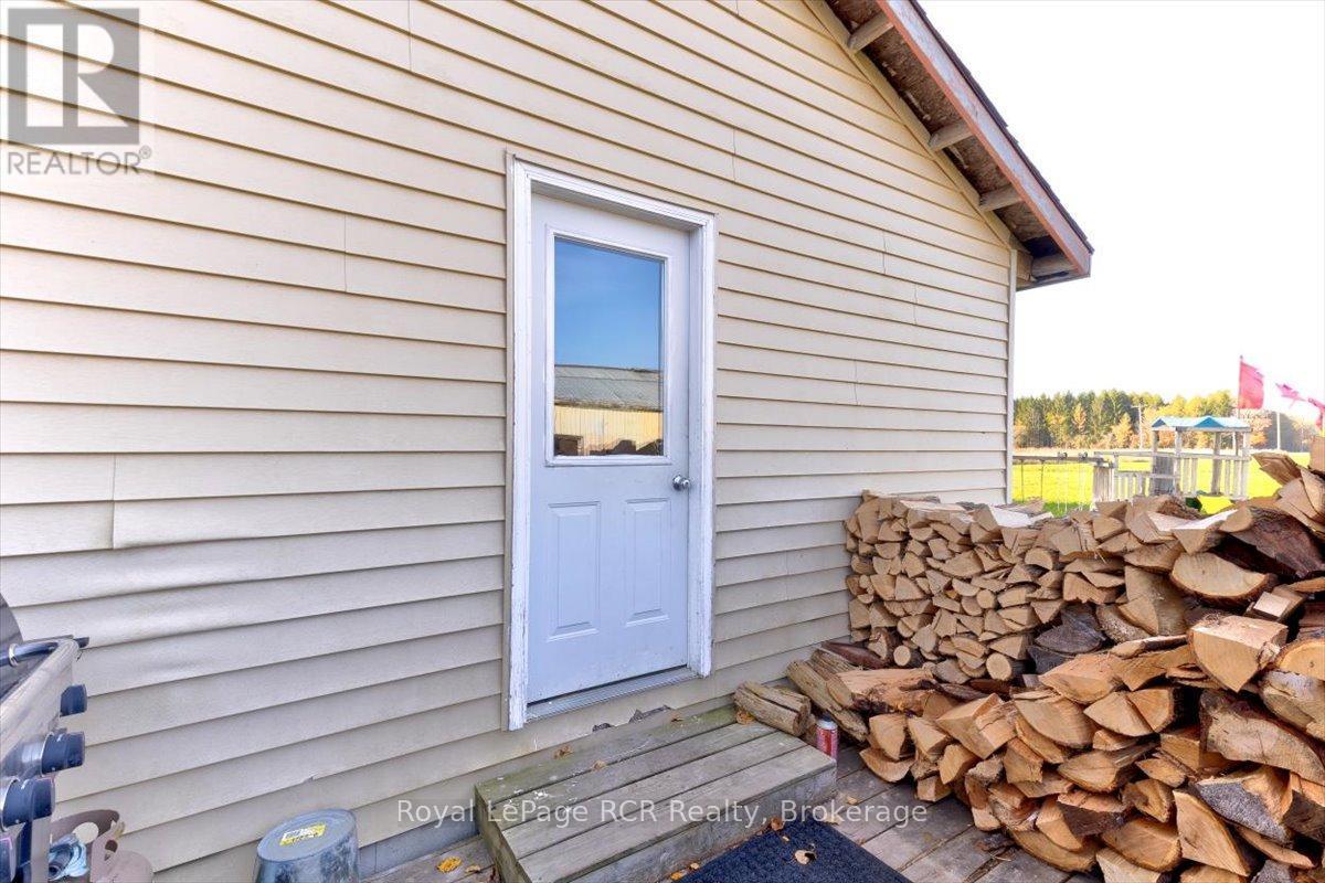 












103701 SOUTHGATE 10 ROAD

,
Southgate,




Ontario
N0G2L0

