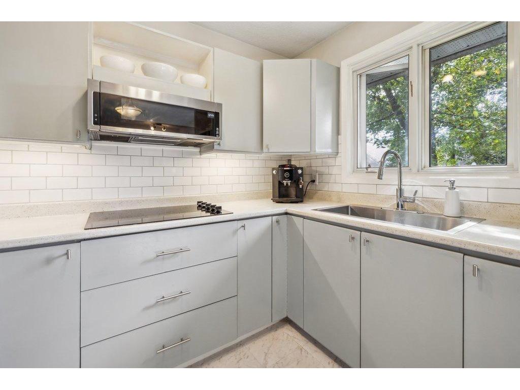 









520


Rue Léveillé

,
Gatineau (Gatineau),




QC
J8P3R8

