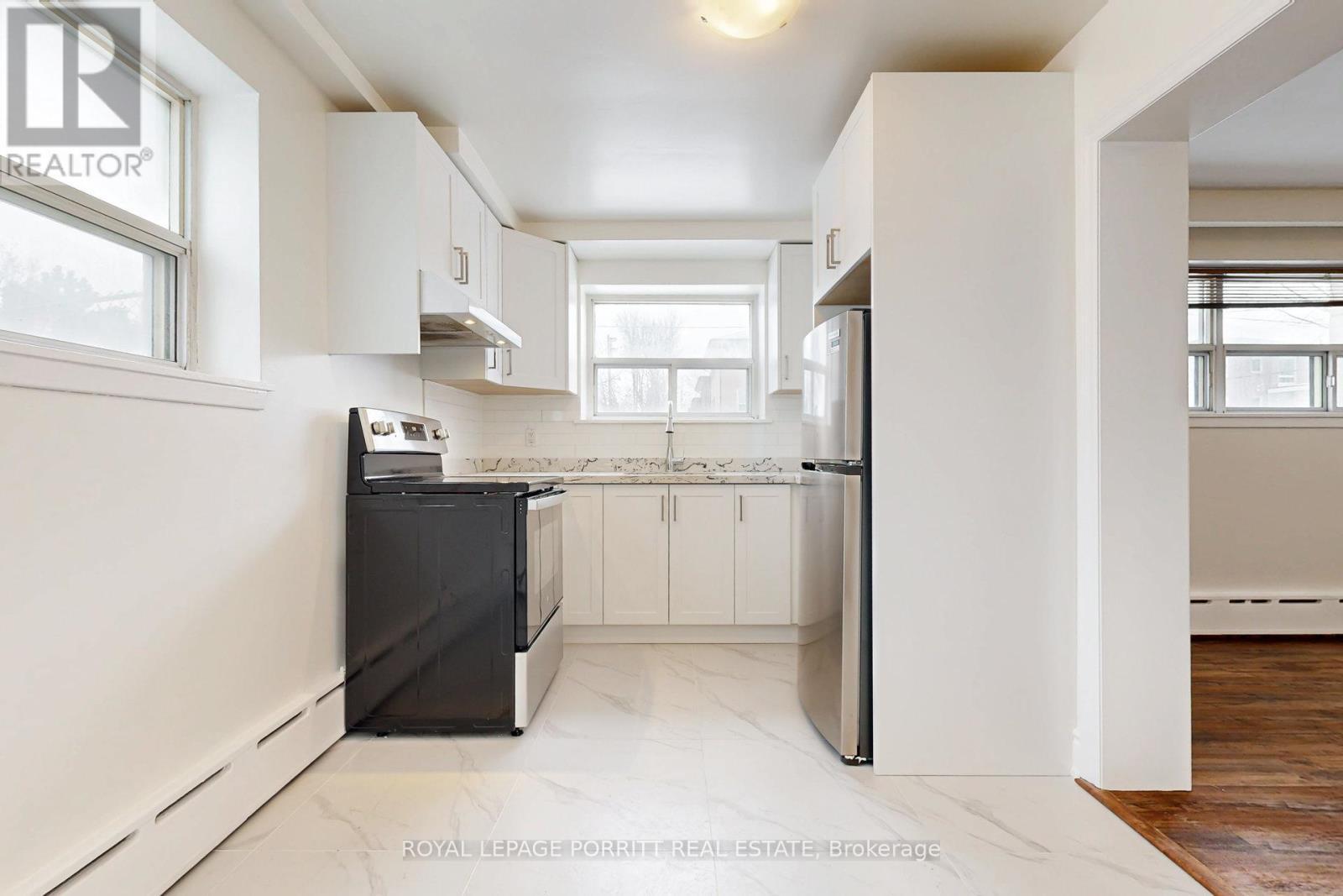 












1 - 149 ALDERBRAE AVENUE

,
Toronto,




Ontario
M8W4K2

