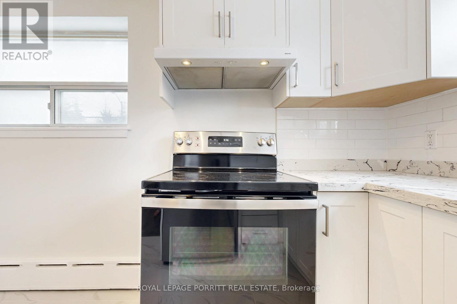 












1 - 149 ALDERBRAE AVENUE

,
Toronto,




Ontario
M8W4K2

