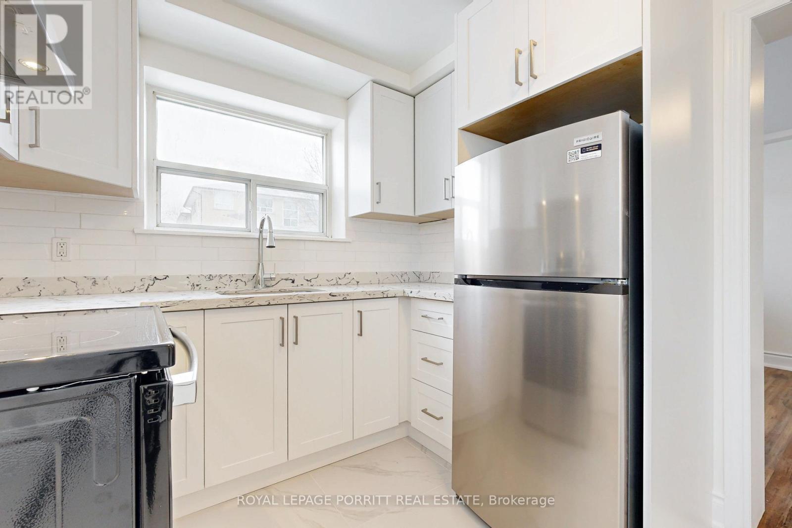 












1 - 149 ALDERBRAE AVENUE

,
Toronto,




Ontario
M8W4K2

