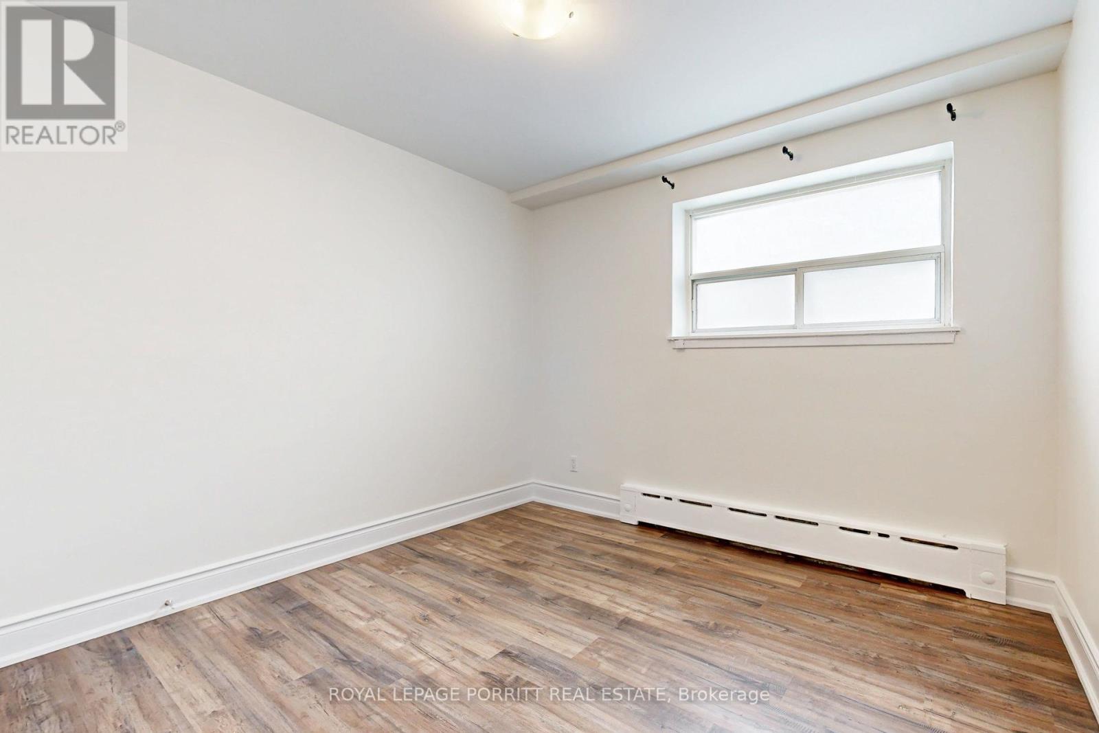 












1 - 149 ALDERBRAE AVENUE

,
Toronto,




Ontario
M8W4K2

