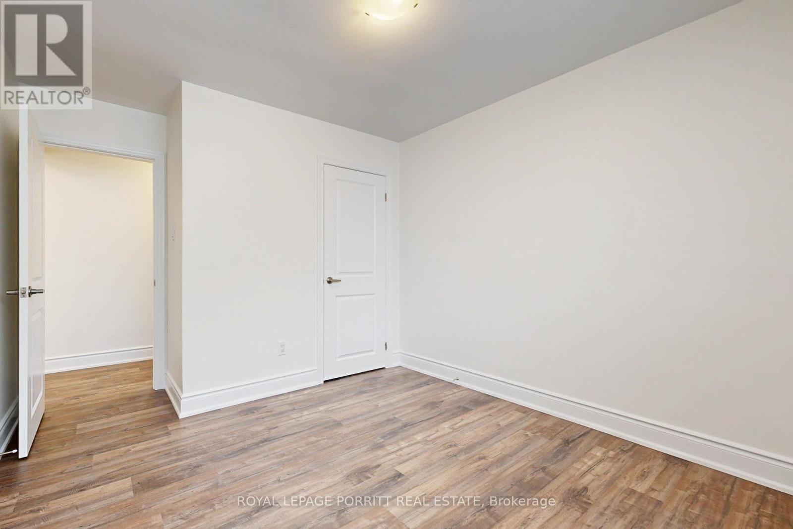 












1 - 149 ALDERBRAE AVENUE

,
Toronto,




Ontario
M8W4K2

