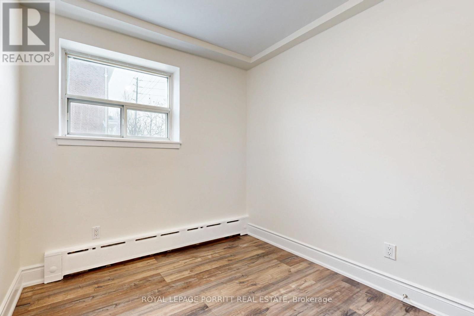 












1 - 149 ALDERBRAE AVENUE

,
Toronto,




Ontario
M8W4K2

