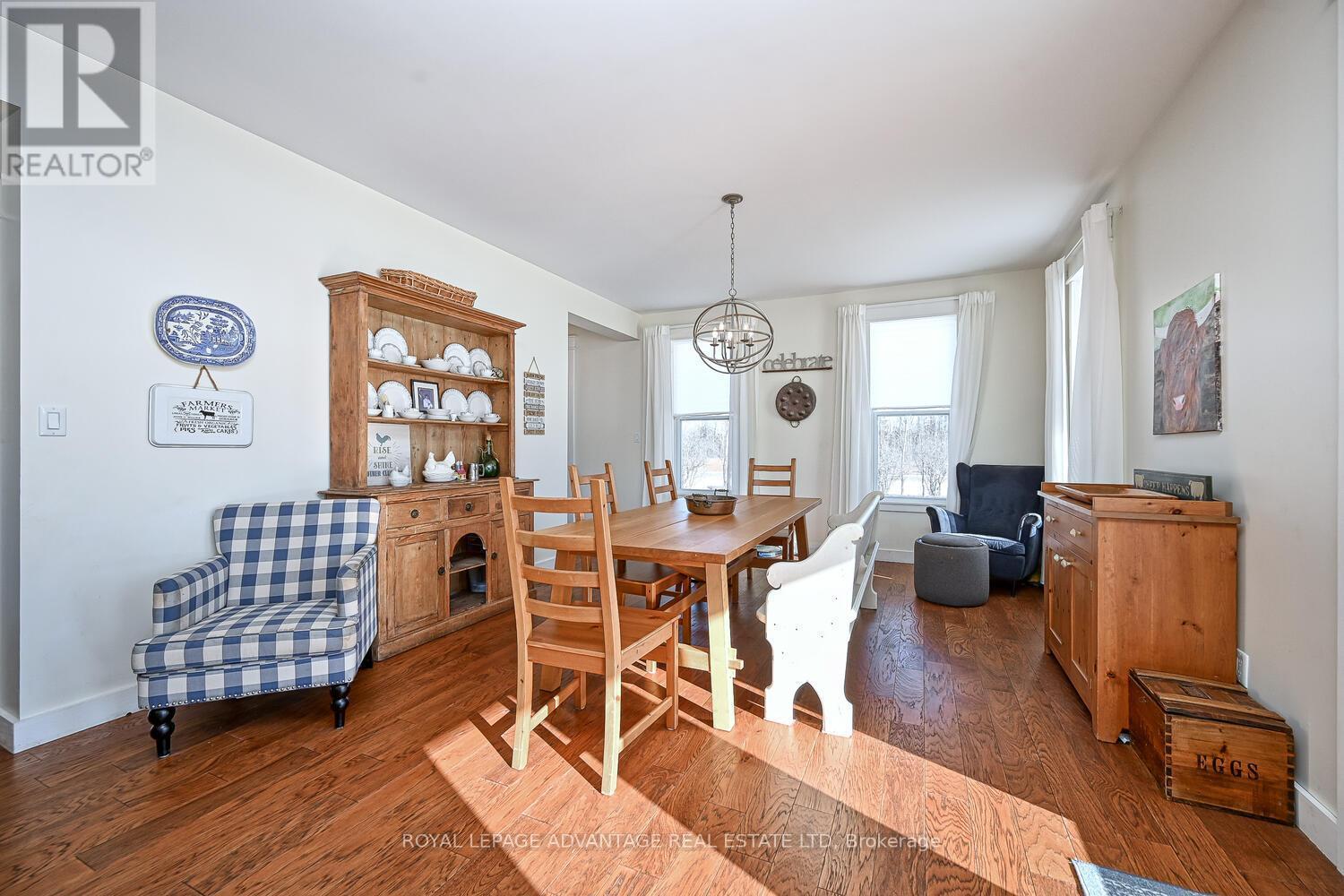 












455 CHURCHILL ROAD

,
Drummond/North Elmsley,




Ontario
K7A4S4

