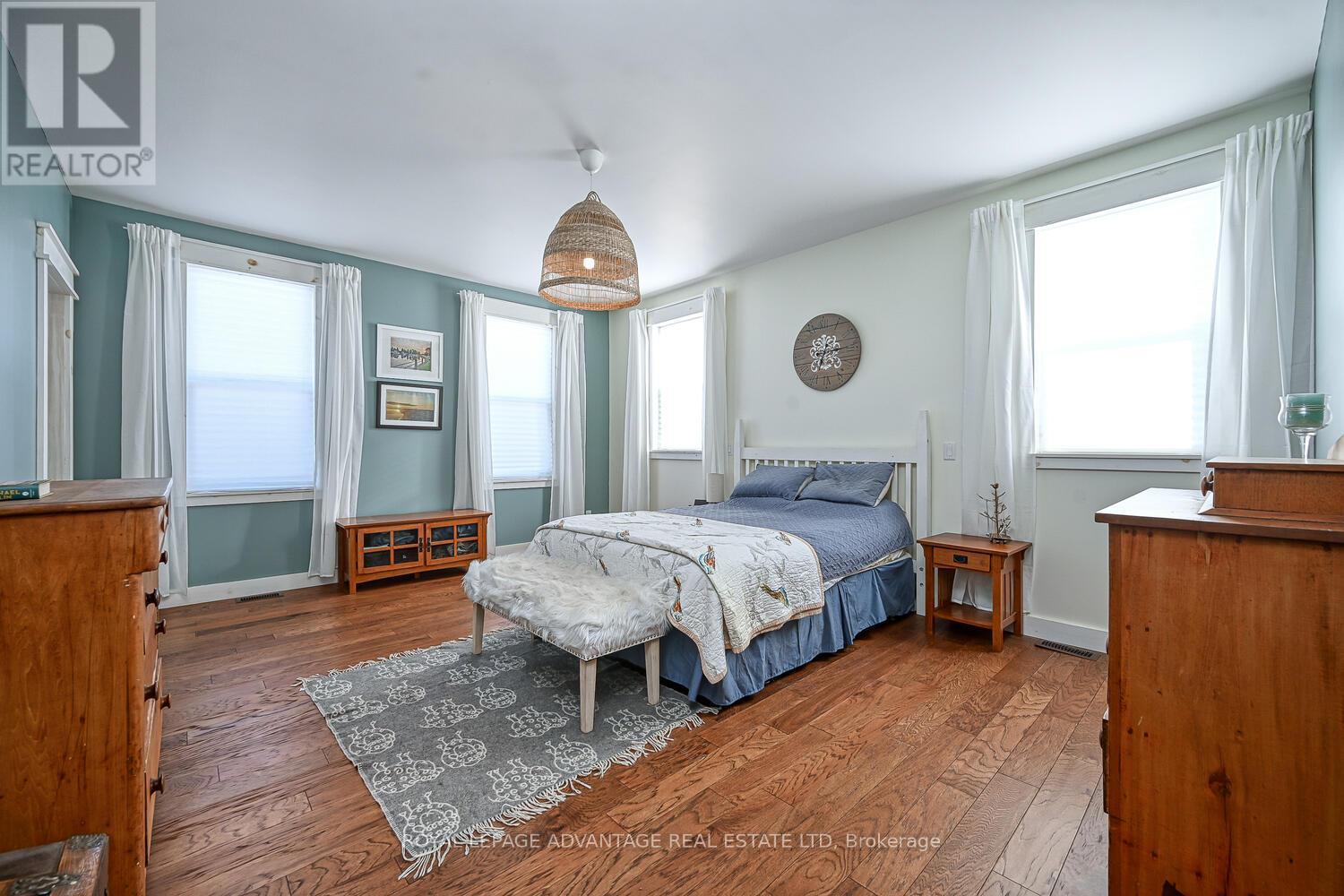 












455 CHURCHILL ROAD

,
Drummond/North Elmsley,




Ontario
K7A4S4

