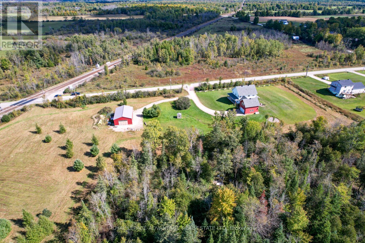 












455 CHURCHILL ROAD

,
Drummond/North Elmsley,




Ontario
K7A4S4

