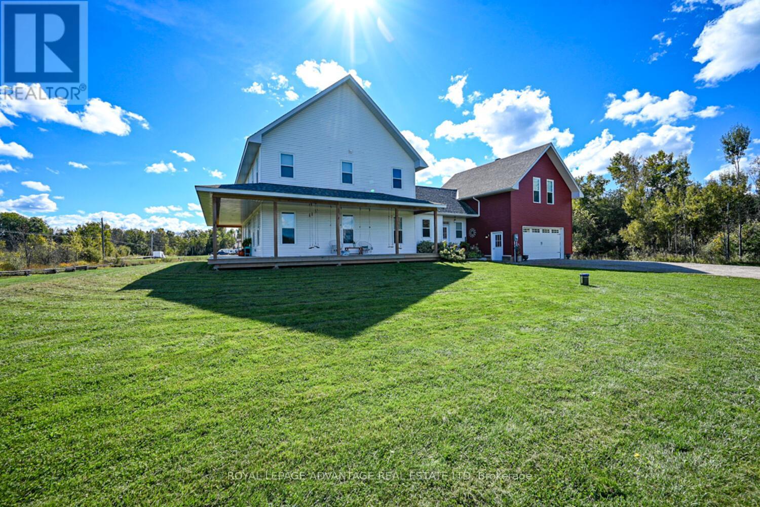 












455 CHURCHILL ROAD

,
Drummond/North Elmsley,




Ontario
K7A4S4

