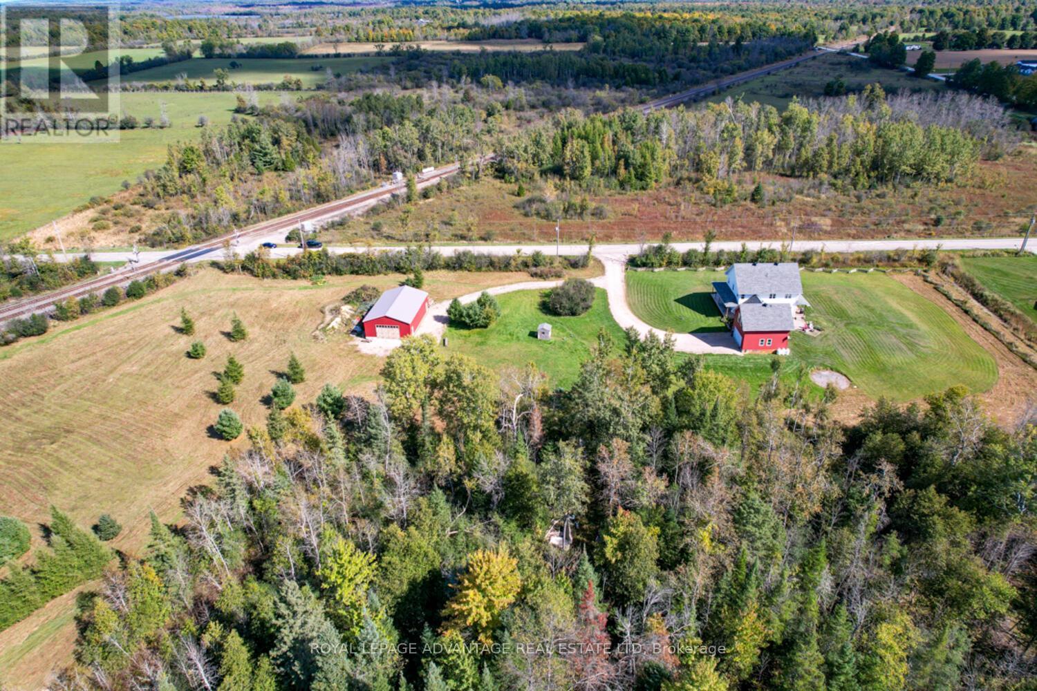 












455 CHURCHILL ROAD

,
Drummond/North Elmsley,




Ontario
K7A4S4

