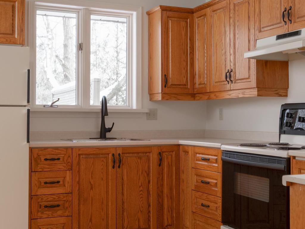 









9


Wellington

Street,
Orangeville,




ON
L9W 2L2

