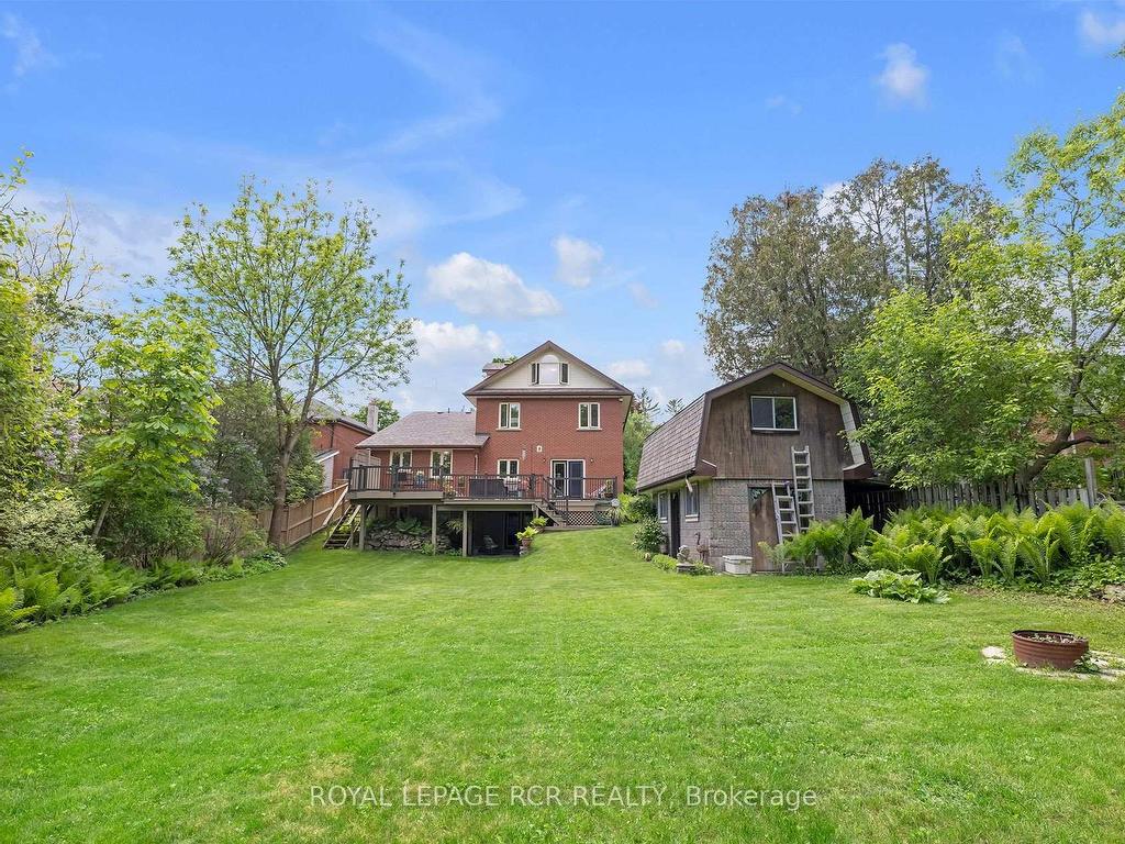 









9


Wellington

Street,
Orangeville,




ON
L9W 2L2

