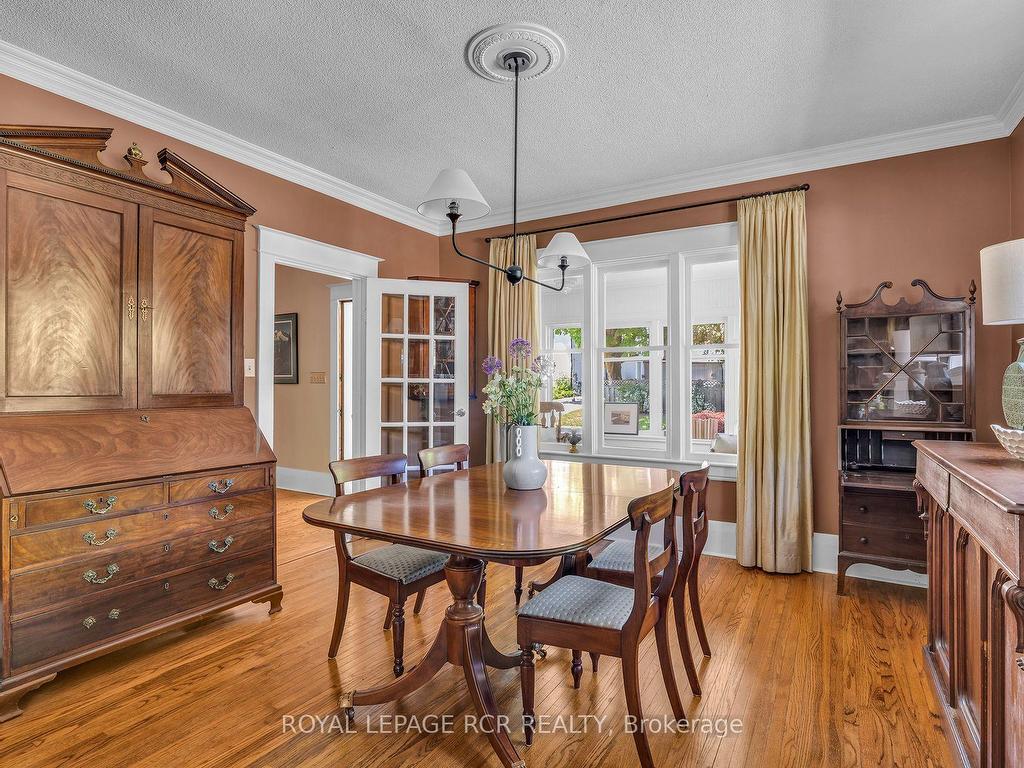 









9


Wellington

Street,
Orangeville,




ON
L9W 2L2


