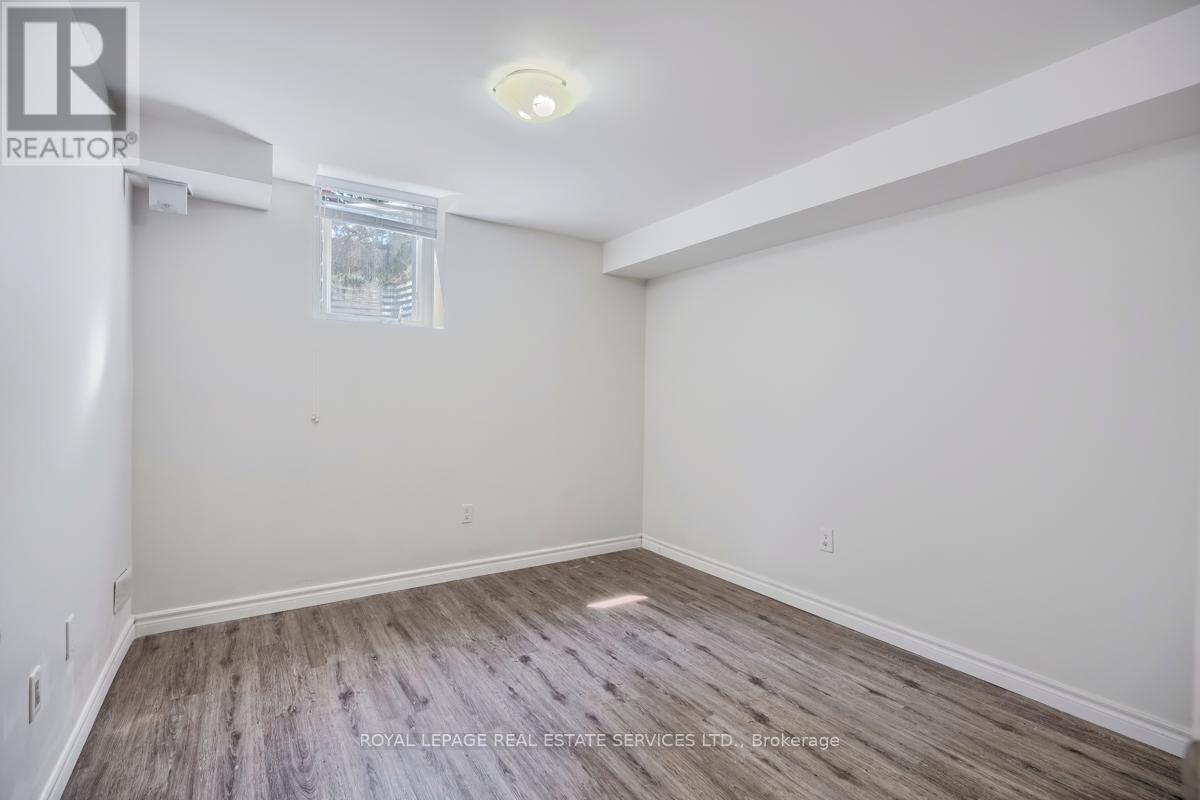 












5444 LONGFORD DRIVE

,
Mississauga,




Ontario
L5M6L4

