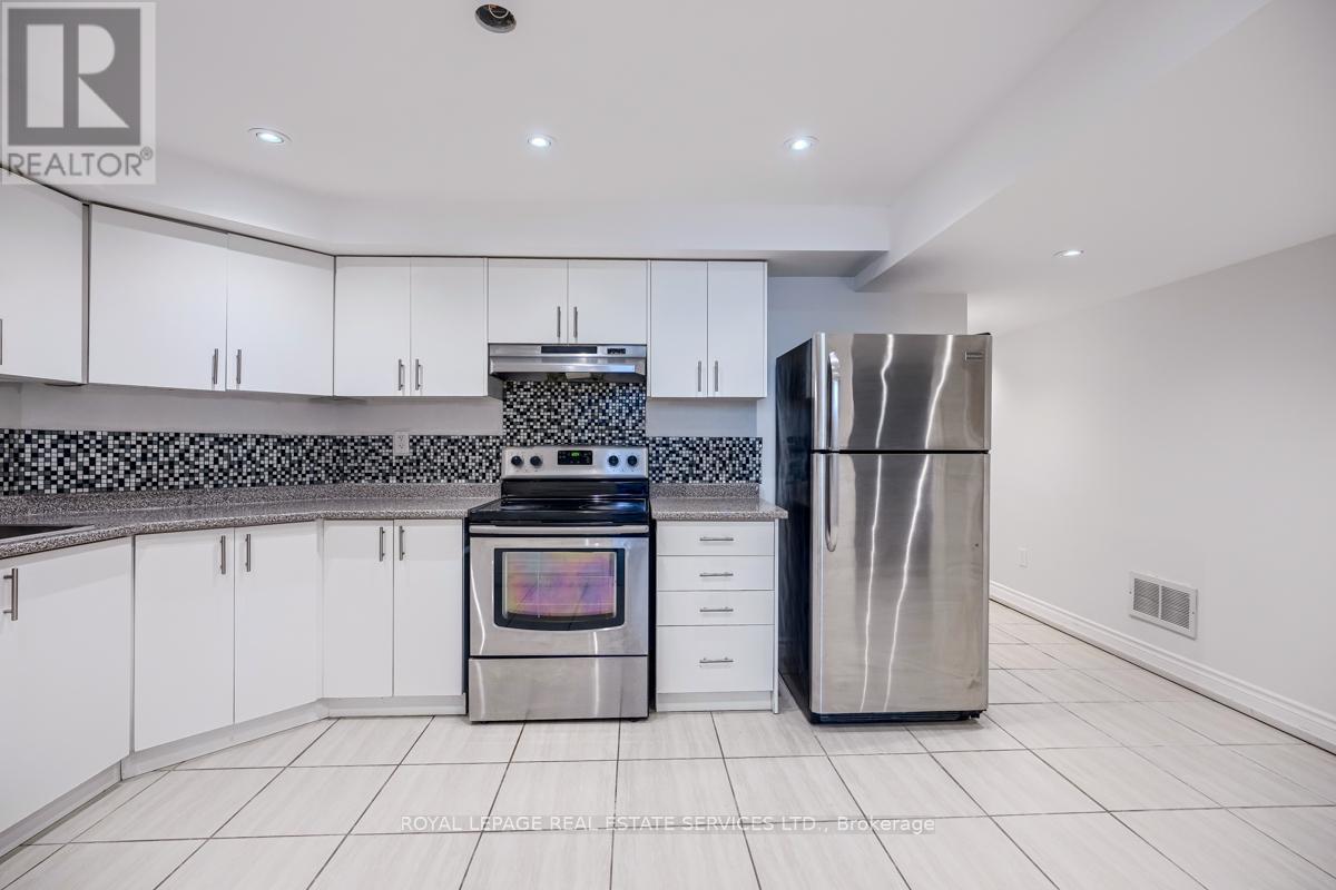 












5444 LONGFORD DRIVE

,
Mississauga,




Ontario
L5M6L4

