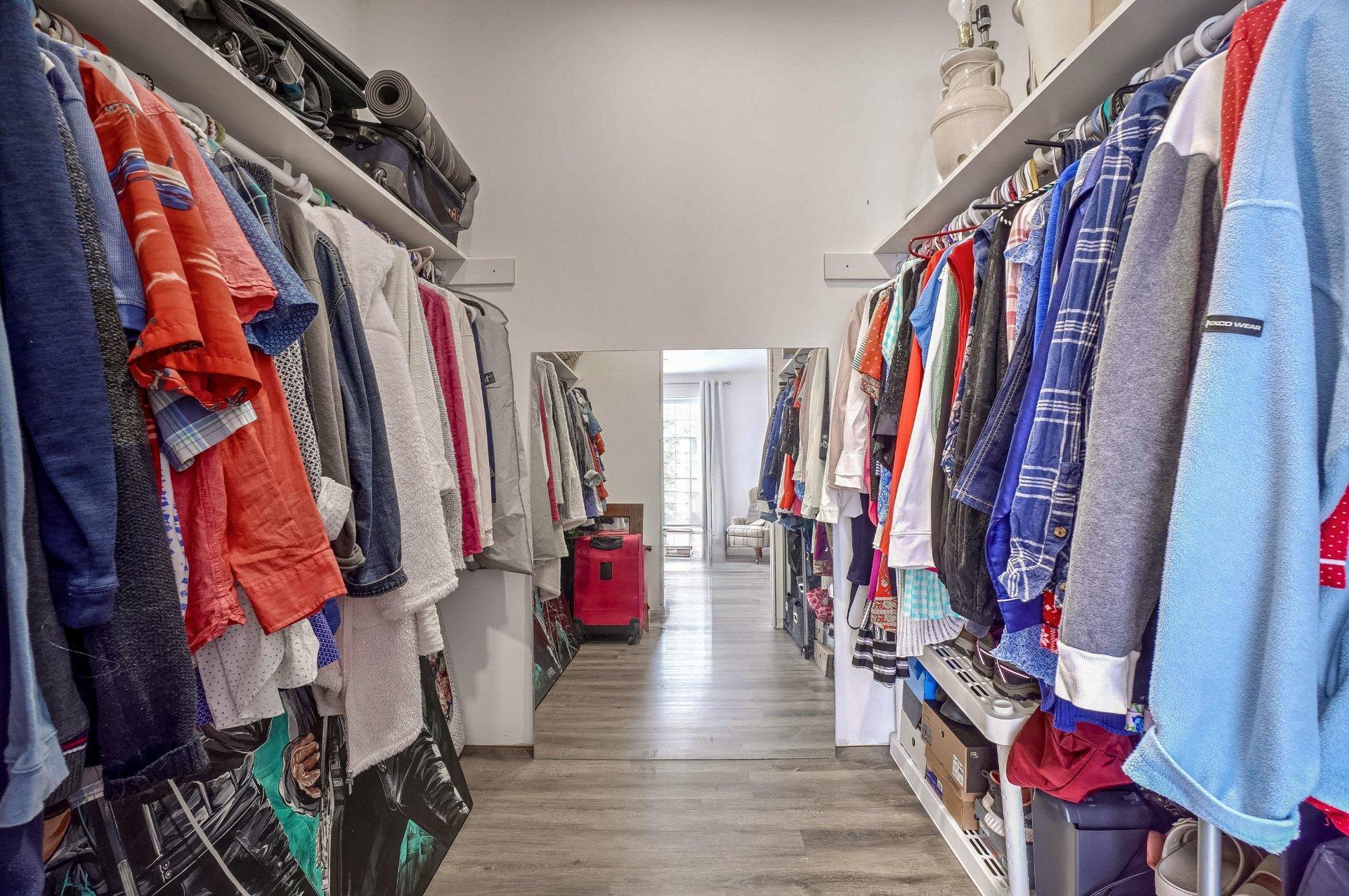 









111


Rue du Joli-Bois

,
Sainte-Marguerite-du-Lac-Masson,




QC
J0T1L0

