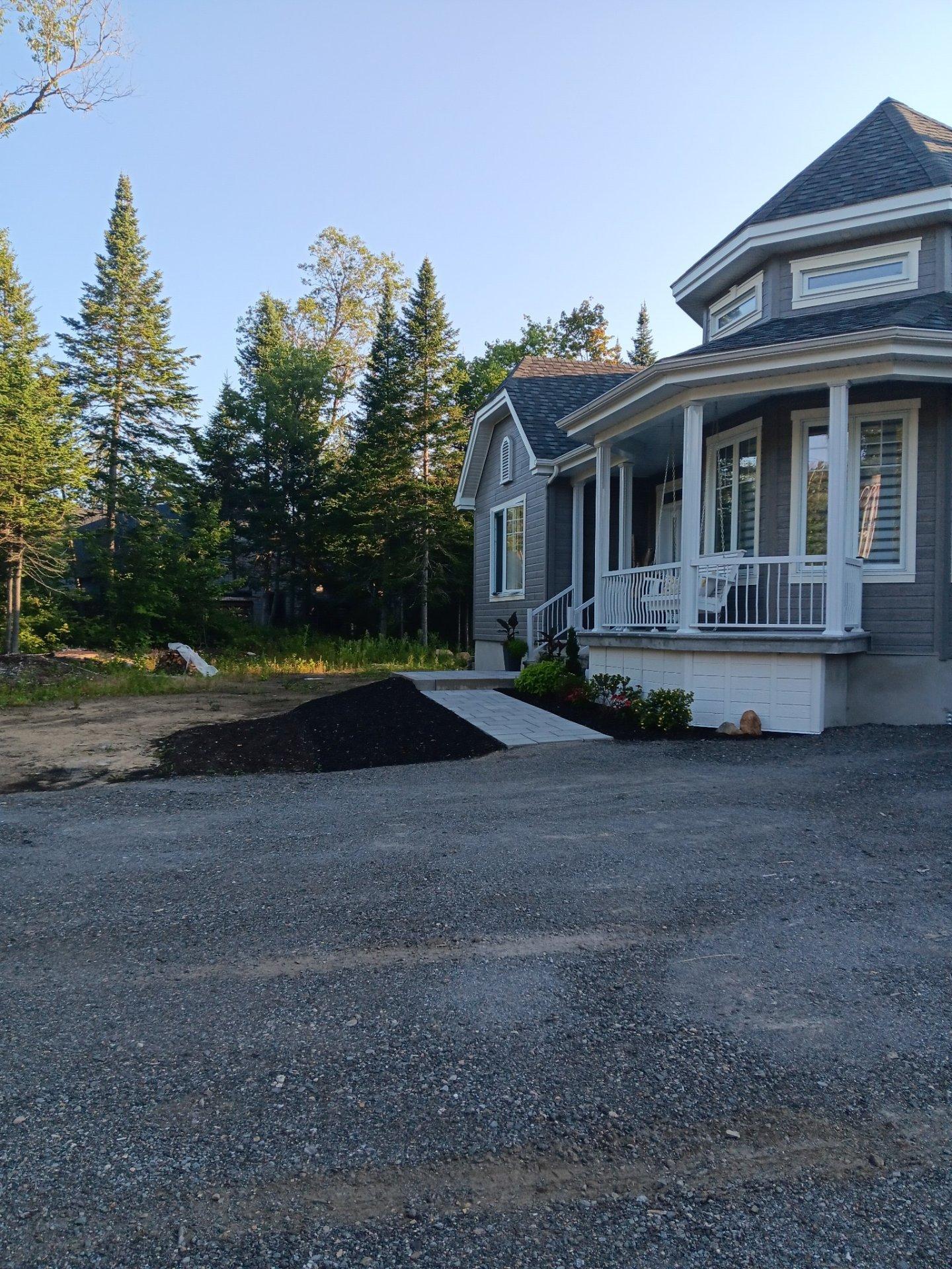 









111


Rue du Joli-Bois

,
Sainte-Marguerite-du-Lac-Masson,




QC
J0T1L0

