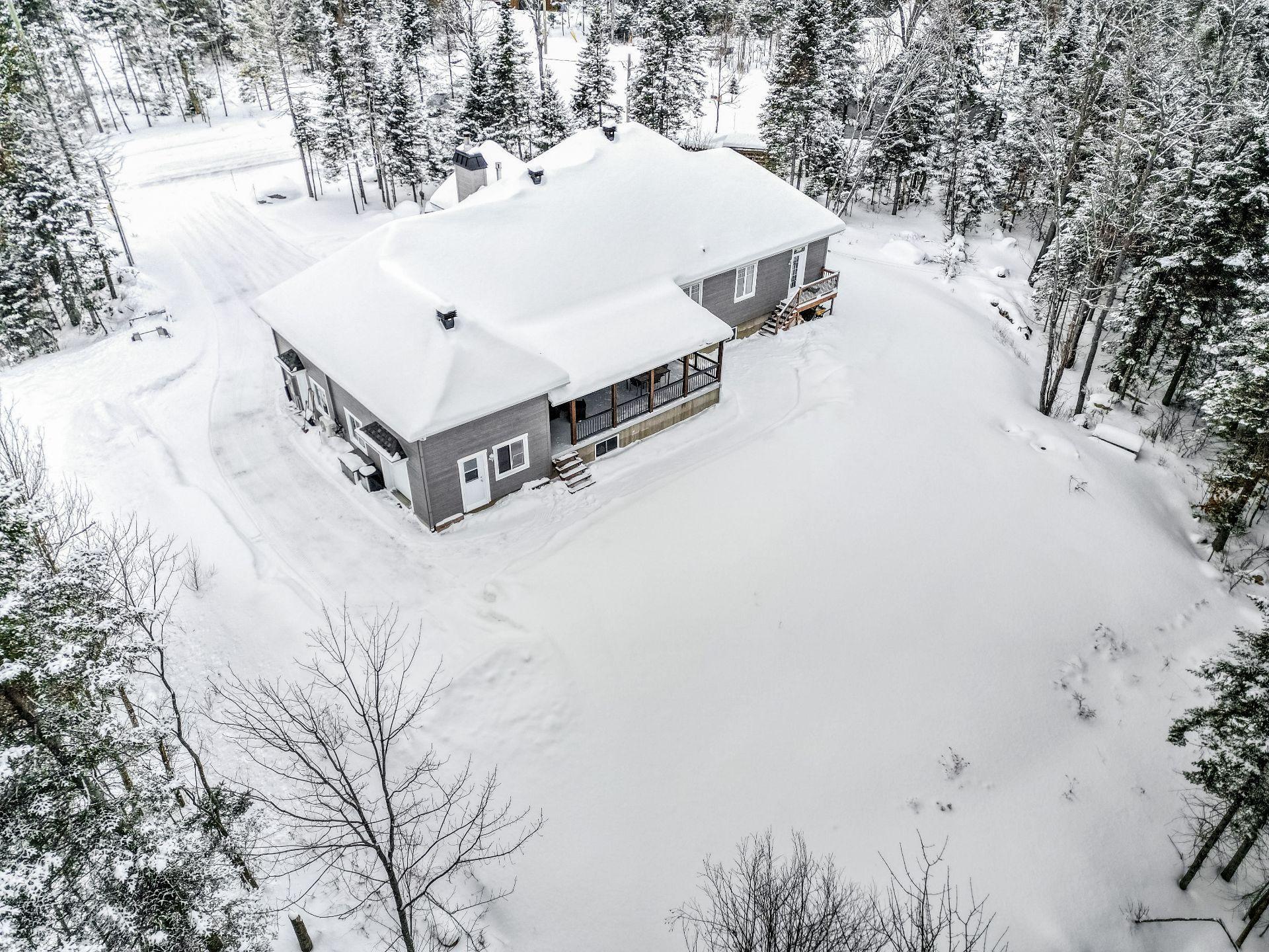 









111


Rue du Joli-Bois

,
Sainte-Marguerite-du-Lac-Masson,




QC
J0T1L0

