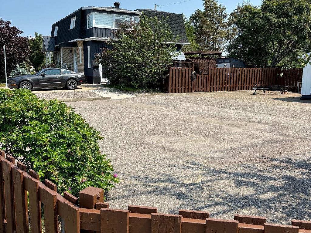 









16


Rue Tortellier

,
Sept-Îles,




QC
G4R4T2

