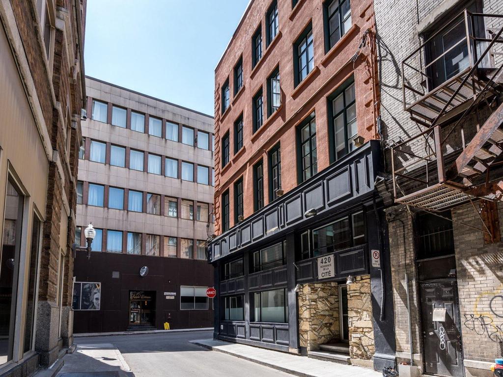 









420


Rue de la Cité

, 306,
Québec (La Cité-Limoilou),




QC
G1K6C1

