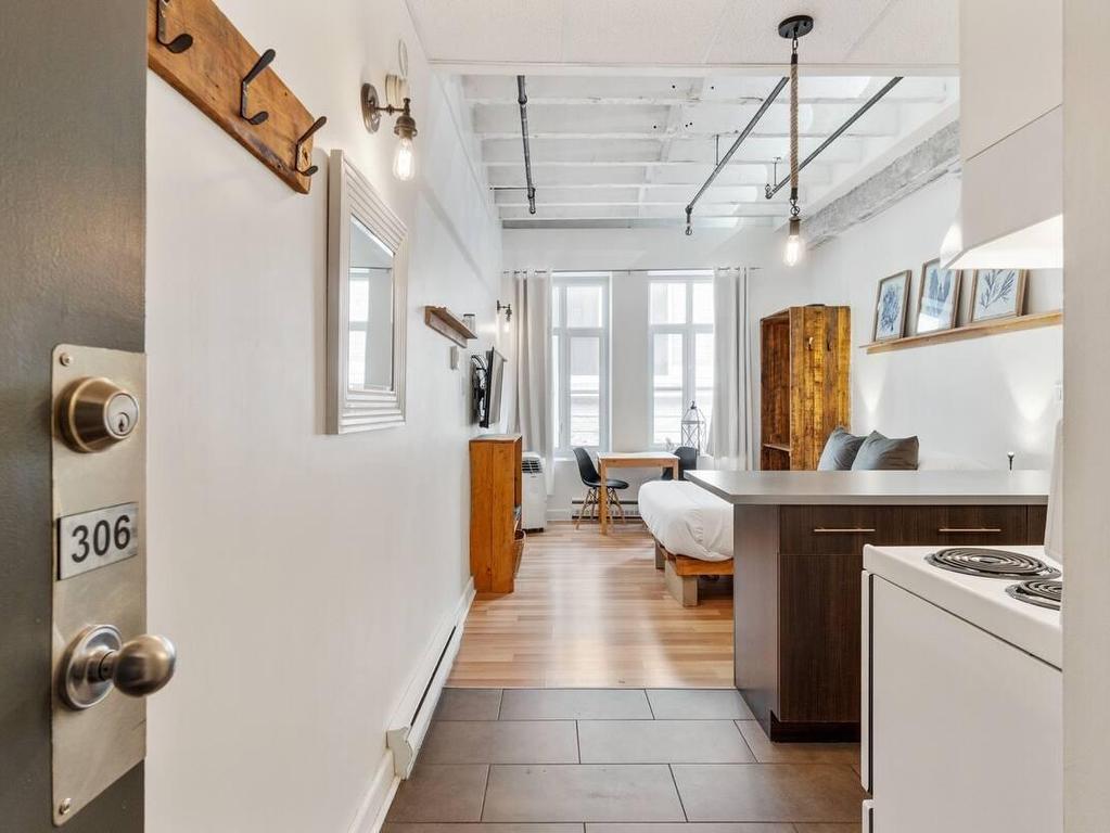 









420


Rue de la Cité

, 306,
Québec (La Cité-Limoilou),




QC
G1K6C1

