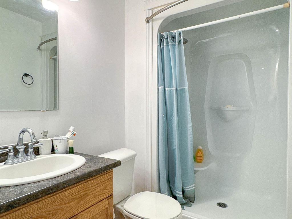 












1 2 Elena Court

,
Charlottetown,




PE
C1C 0B2

